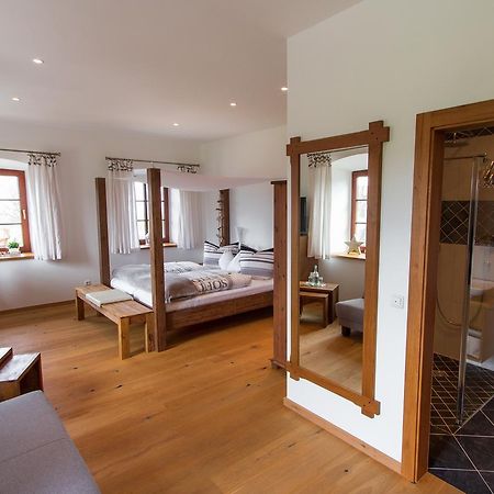 Hotel Alpenblick Riedering エクステリア 写真