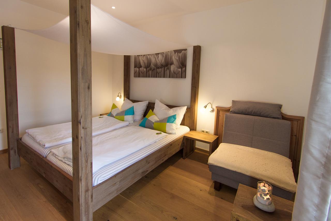 Hotel Alpenblick Riedering エクステリア 写真