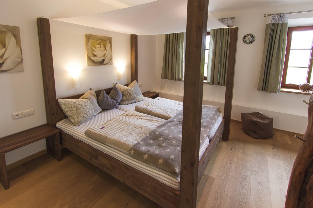 Hotel Alpenblick Riedering エクステリア 写真