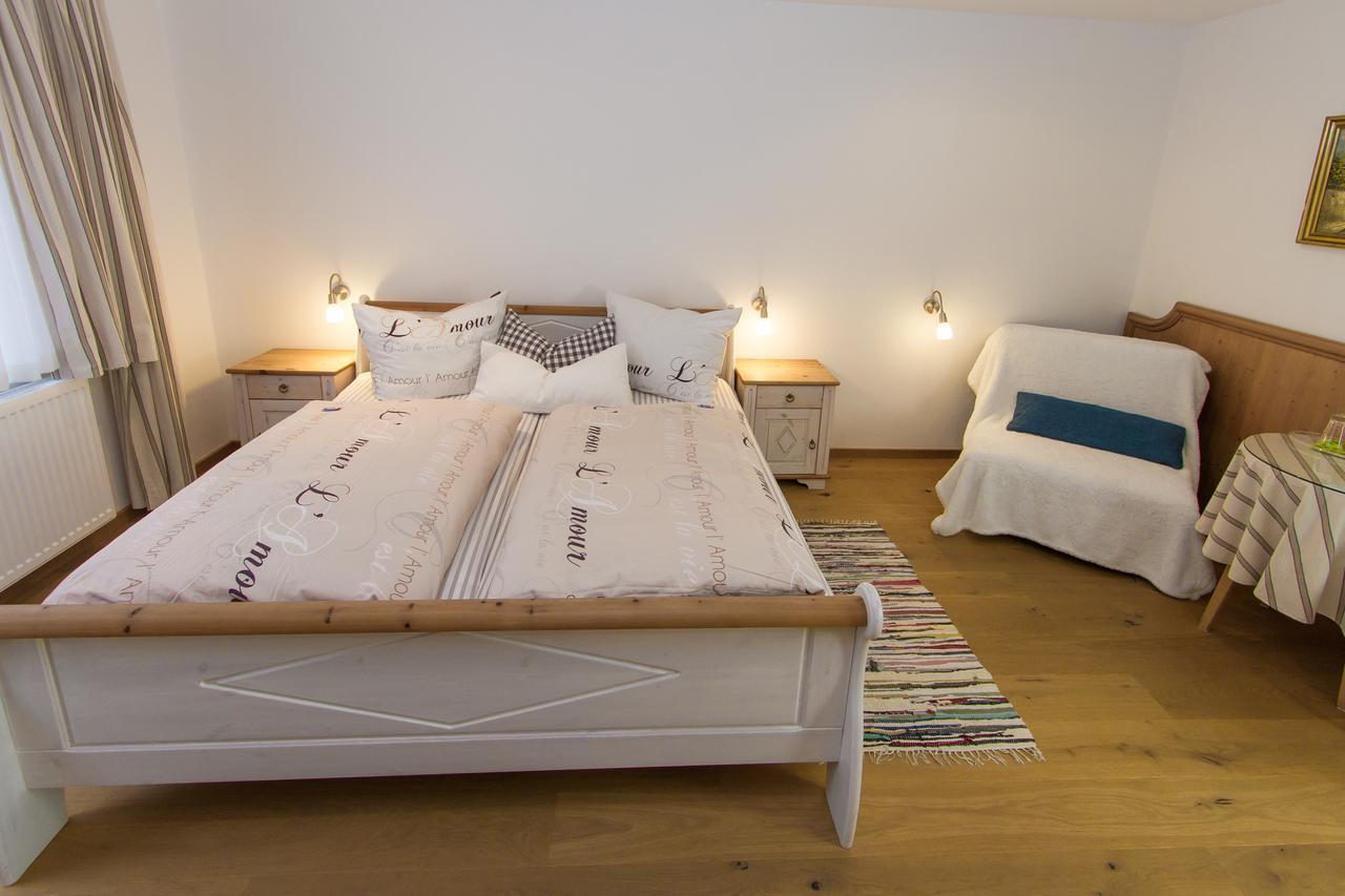 Hotel Alpenblick Riedering エクステリア 写真
