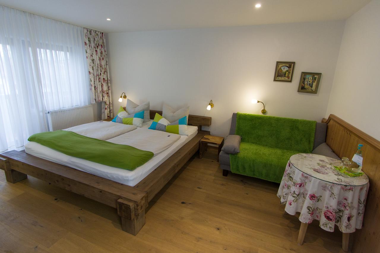 Hotel Alpenblick Riedering エクステリア 写真